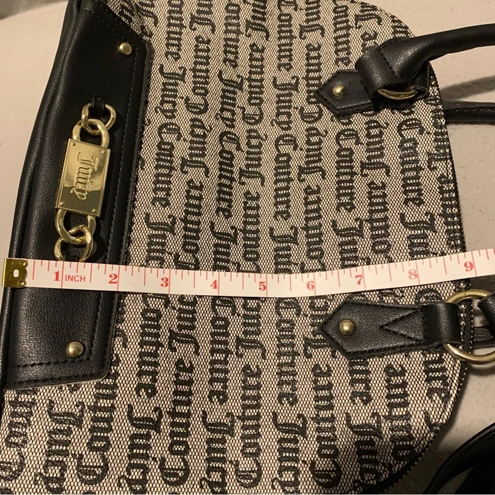 Juicy Couture Signature Gray Black Printed Canvas shoulder purse